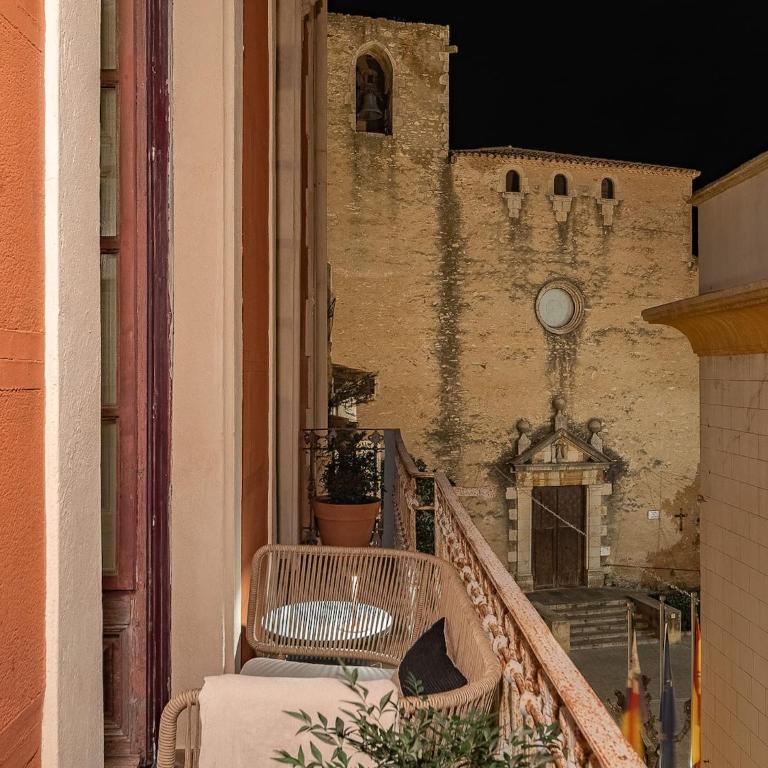Casa Indiana en el corazón de Begur con azotea - Villa - 45