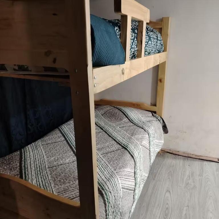 Hotel Puruha - Quadruple Room - 2
