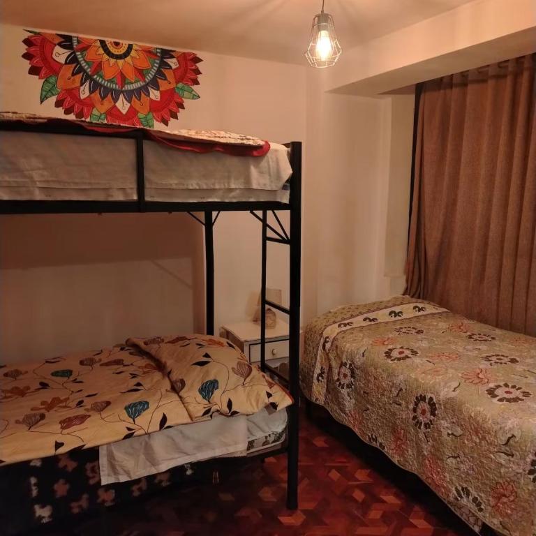 Hotel Puruha - 4-Bed Mixed Dormitory Room - 1