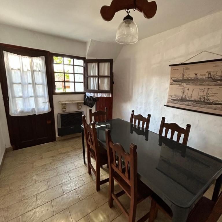 Alojamiento a media cuadra del mar - Two-Bedroom Apartment - 4