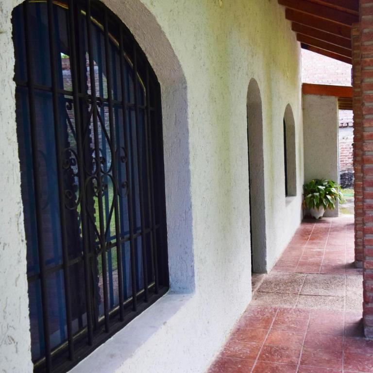 Garage y Patio Privado en La Falda - One-Bedroom House - 28