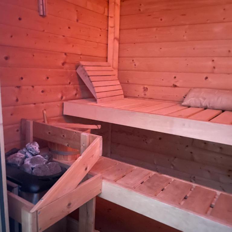 Casa Yuliya 11 - Double Room with Private Bathroom - 4