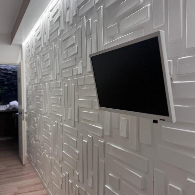 Living - Single Room - 4