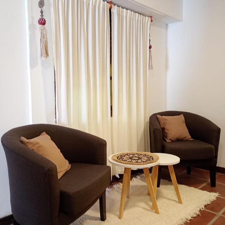 Oro y Miel en pleno centro de Chascomús - Apartamento de 2 dormitorios - 1