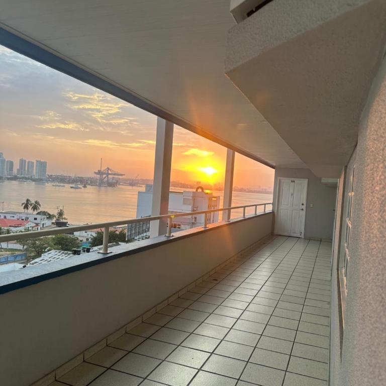 Edificio Portofino - Two-Bedroom Apartment - 2