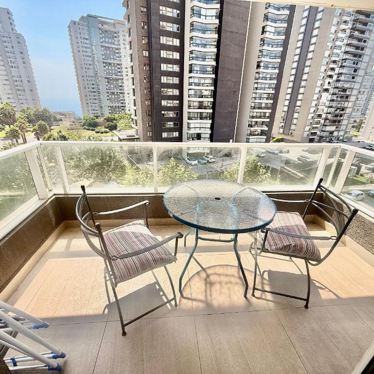 Cozy apartment in Costa de Montemar - Apartment - 12