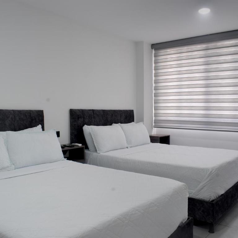 Hotel Casa Camoa - Twin Room with Private Bathroom - 4