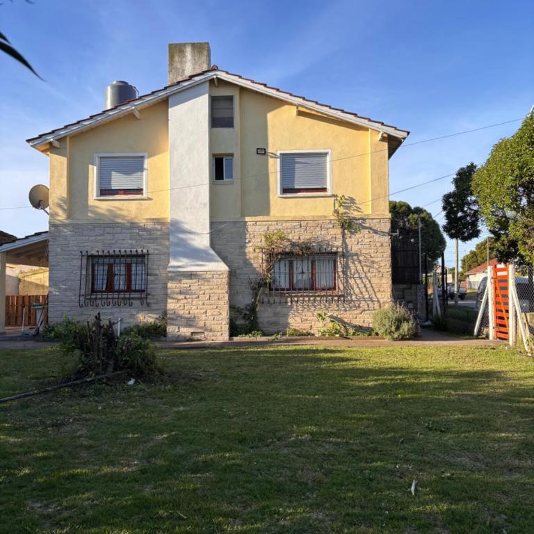 Alquiler temporario - Four-Bedroom House - 1