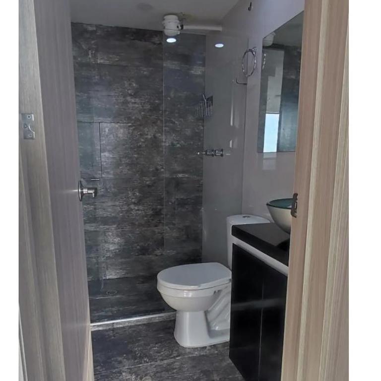 Apartamento embajada aeropuerto centro - One-Bedroom Apartment - 2