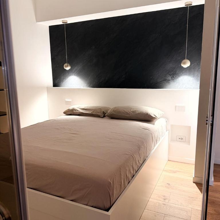 Modern apartment with balcony & lake view Verbania - Appartamento con 1 Camera da Letto - 33