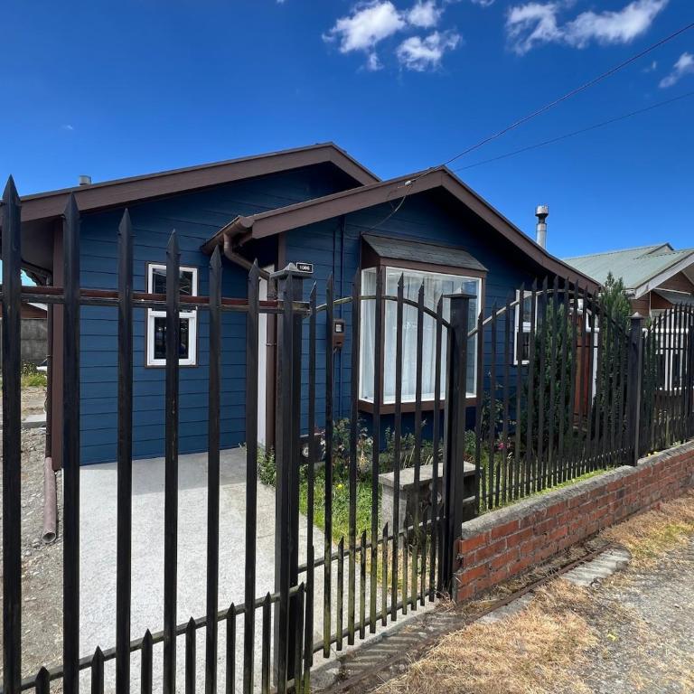 Agradable y Acogedora Casa Moderna en Puerto Varas - Two-Bedroom House - 1