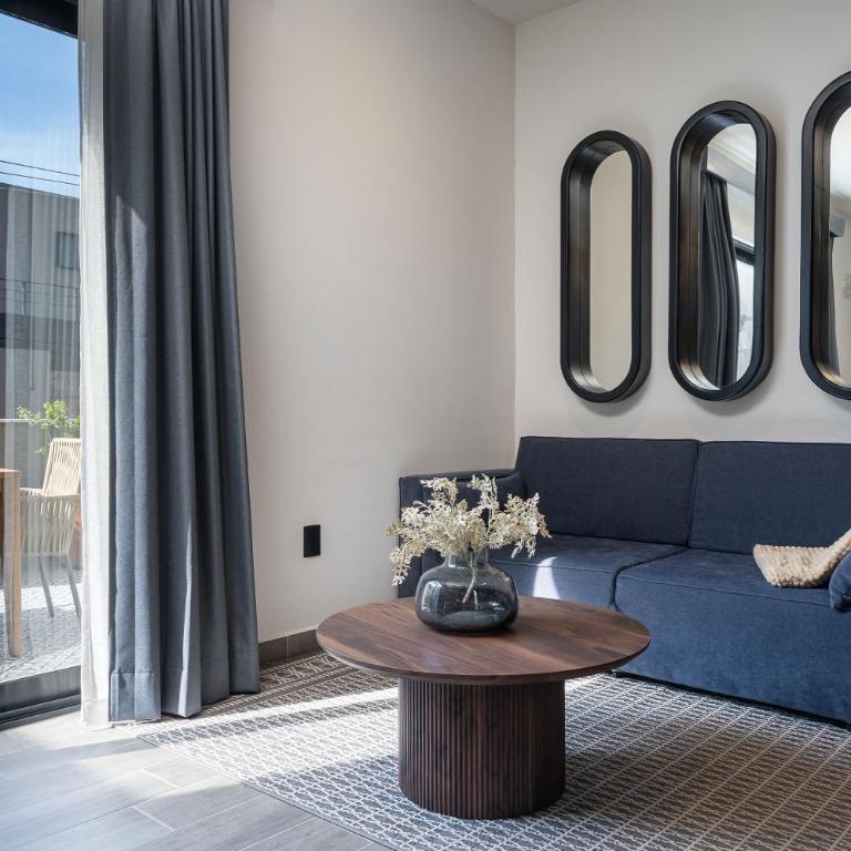 Penthouse Allende, Modern Apartment with Private Terrace - One-Bedroom Apartment - 6