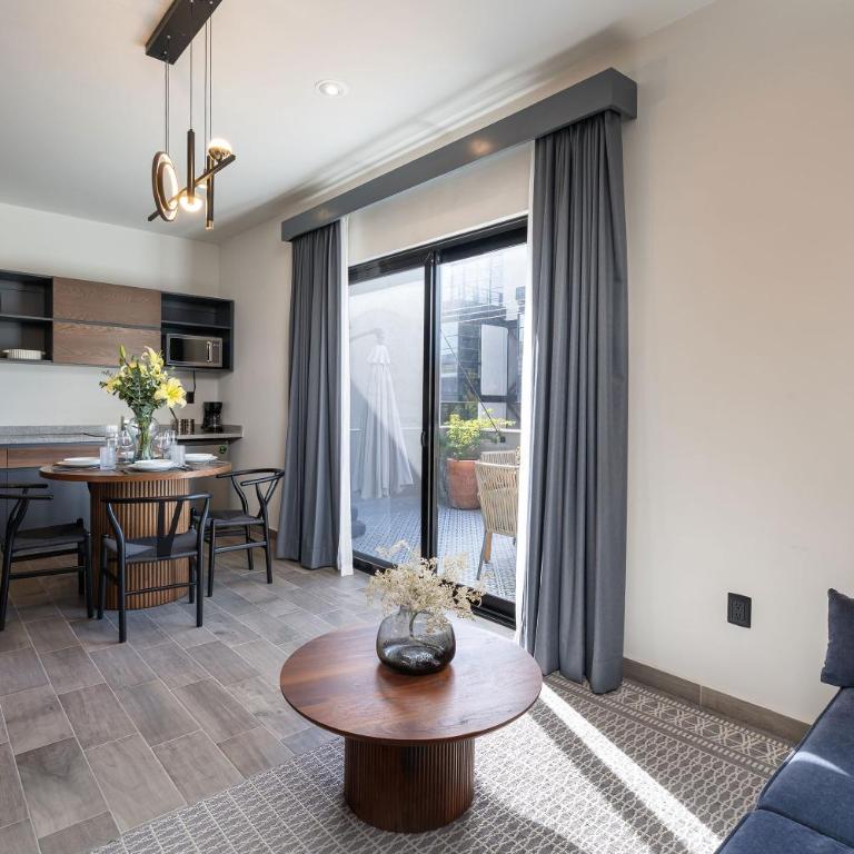 Penthouse Allende, Modern Apartment with Private Terrace - One-Bedroom Apartment - 7