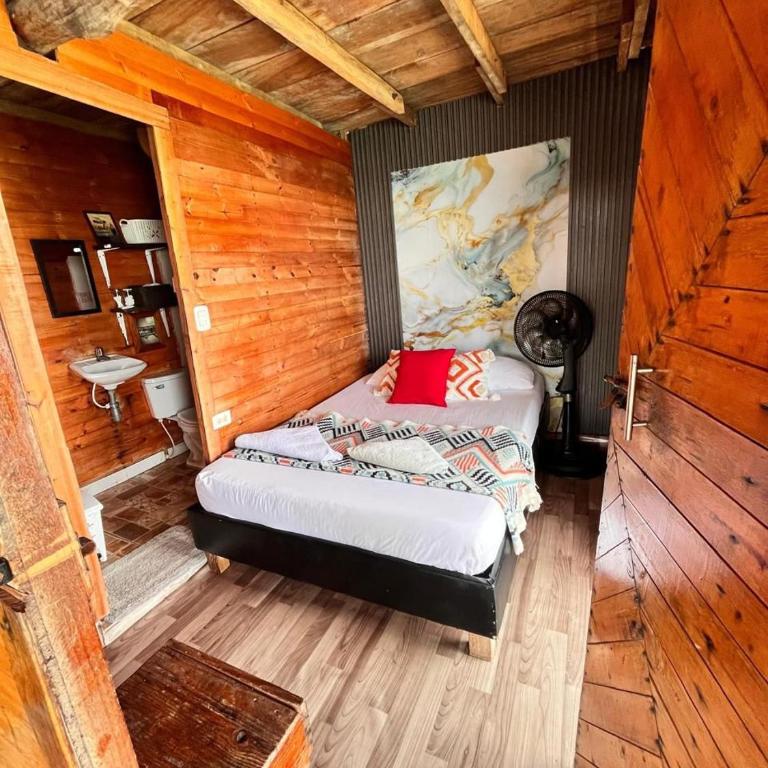 Chiki luki - Habitación Doble con balcón y vistas al mar - 13
