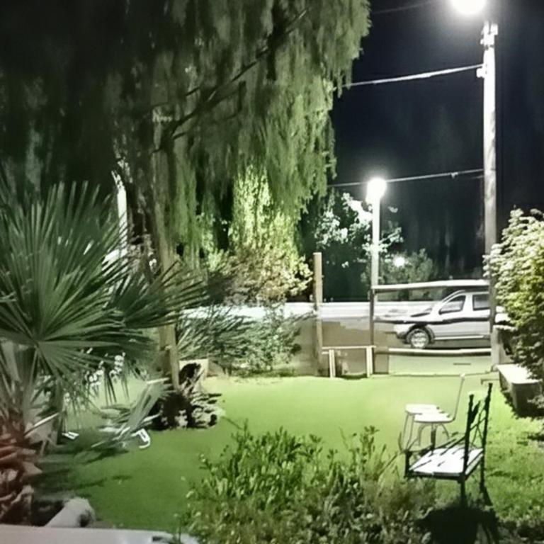 Casa,quincho y piscina - Casa de 2 dormitorios - 2