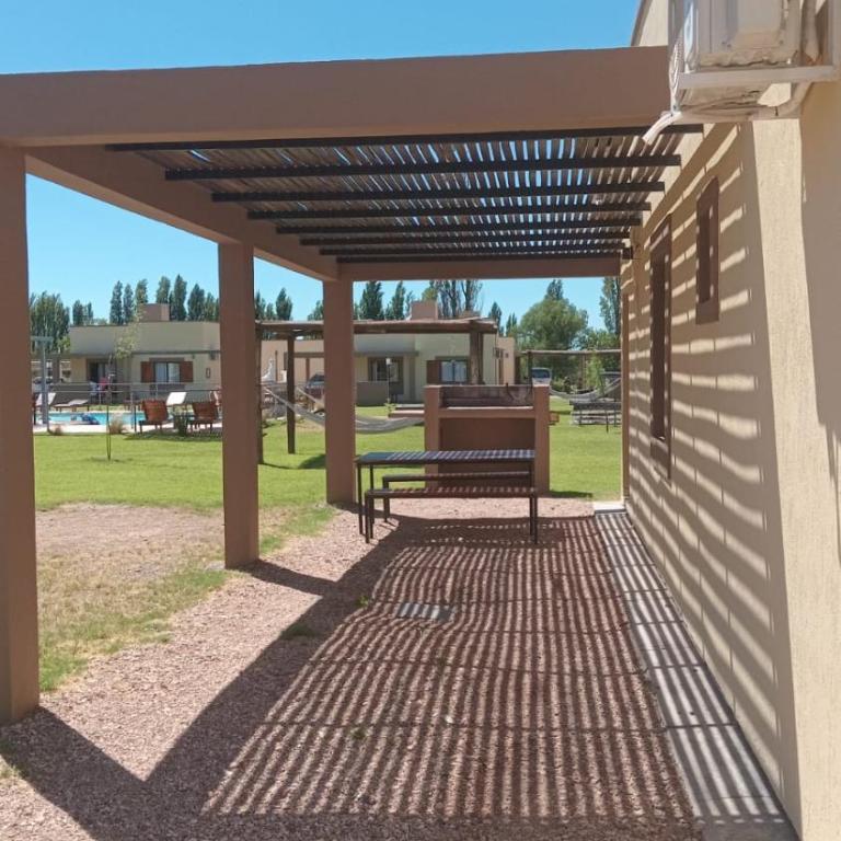 Buenas Tierras Cabañas - One-Bedroom House - 10