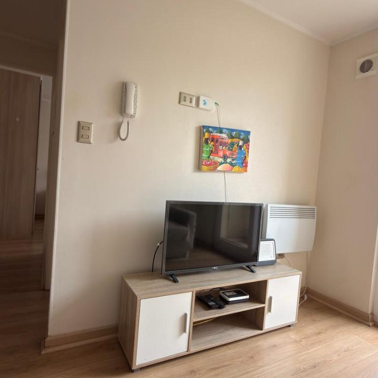 Temuco departamento con piscina - Three-Bedroom Apartment - 6