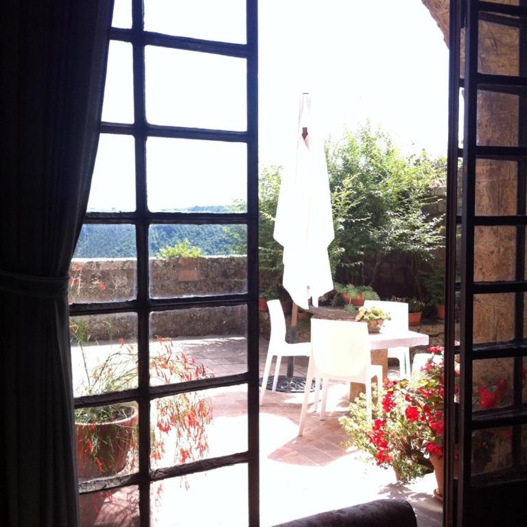 L'Incanto di Civita - Apartment with Garden View - 18