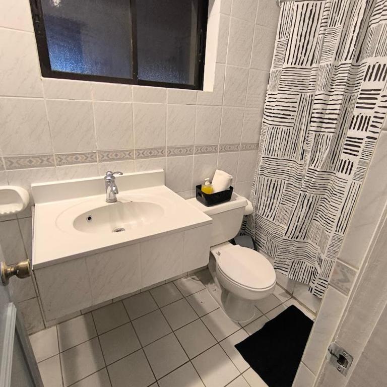 Plaza Central Hotel - Queen Room - 7