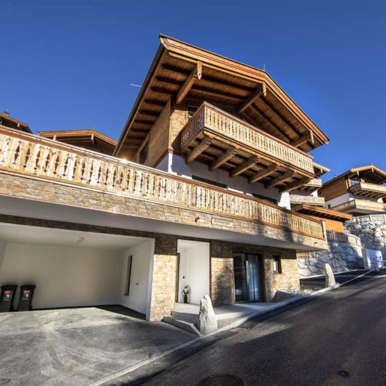 Luxury alpine chalet in Neukirchen - Superior Chalet - 36