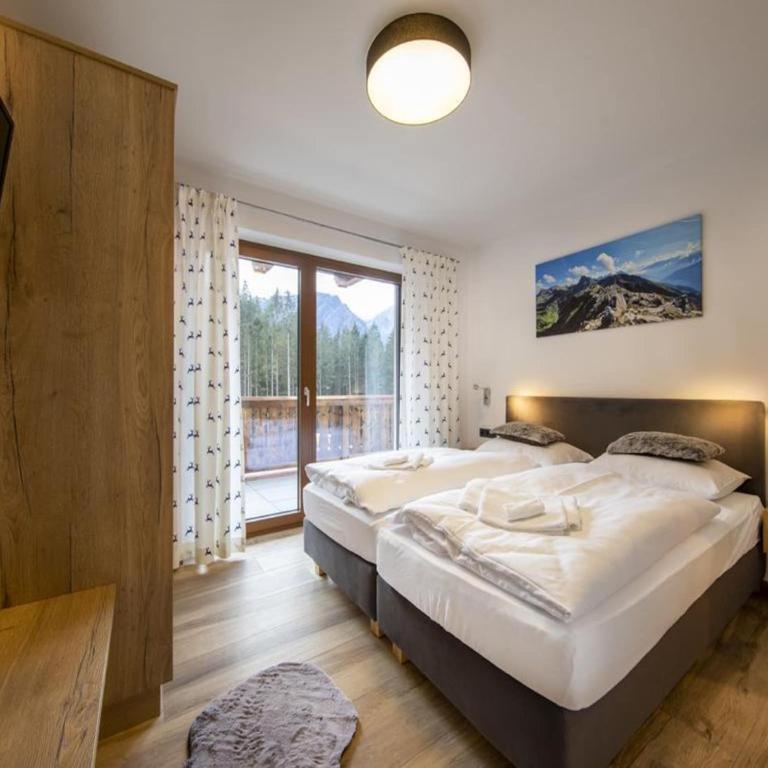 Luxury alpine chalet in Neukirchen - Superior Chalet - 1