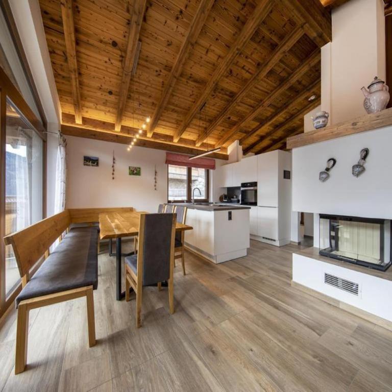 Luxury alpine chalet in Neukirchen - Superior Chalet - 11