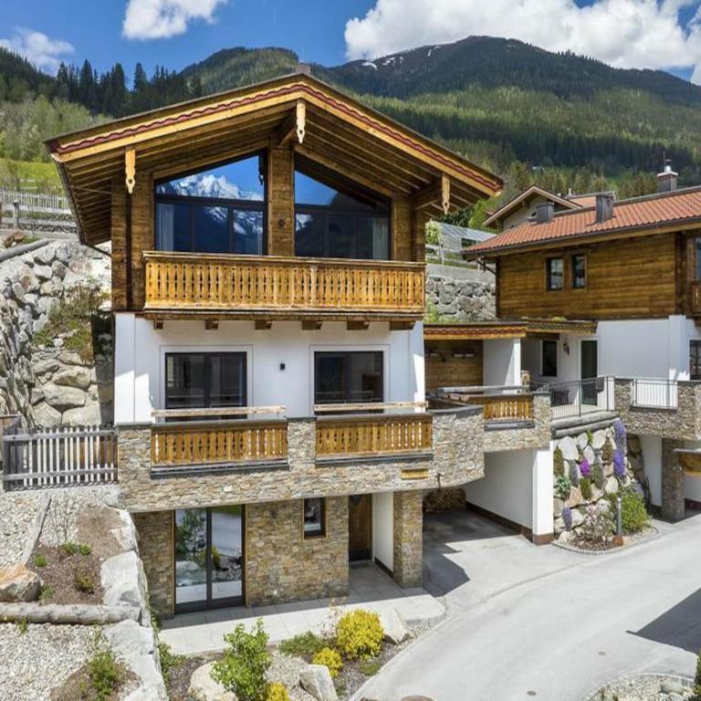 Chalet with Sauna Near Ski Bus - Superior Chalet - 31