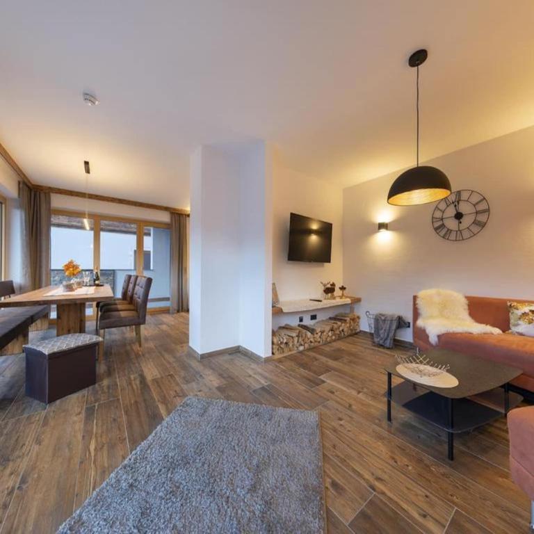 Alpine Family Chalet Near Wildkogel - Superior Chalet - 2