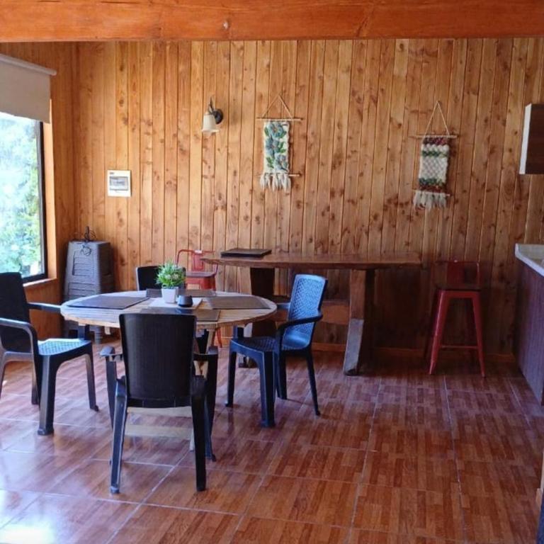 Casa cerca de lago Caburgua - Four-Bedroom House - 13