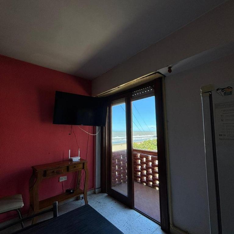 Departamento en Costanera - Two-Bedroom Apartment - 8