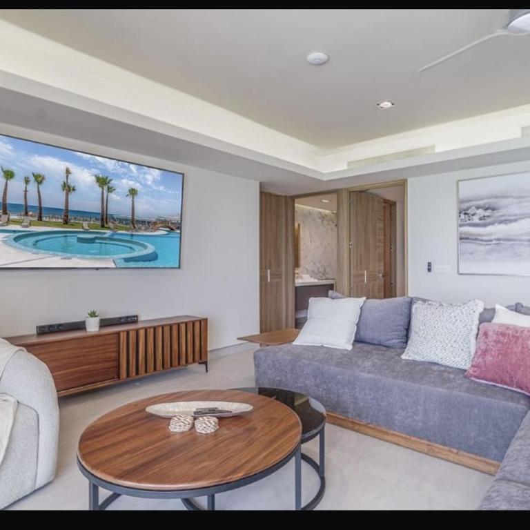 Sonoran Star Signature 3-Bedroom Beachfront Luxury Condominium - Habitación Familiar - 2