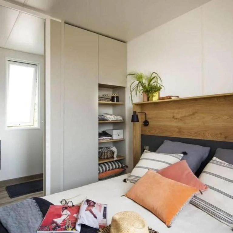 Mobil-home spacieux avec terrasse - Saint-Jean-de-Monts - API-1-52-1453 - Casa Móvil - 4