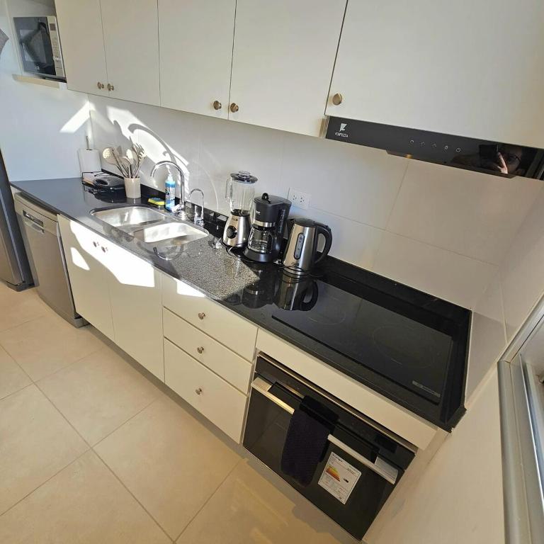 Dpto a estrenar en Asunción, excelente ubicación - One-Bedroom Apartment - 7