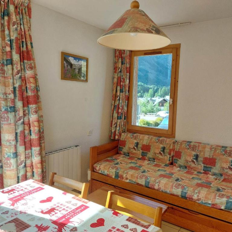 Appartement cosy 4 pers, au pied des pistes avec Wifi gratuit - FR-1-508-317 - Appartement - 1