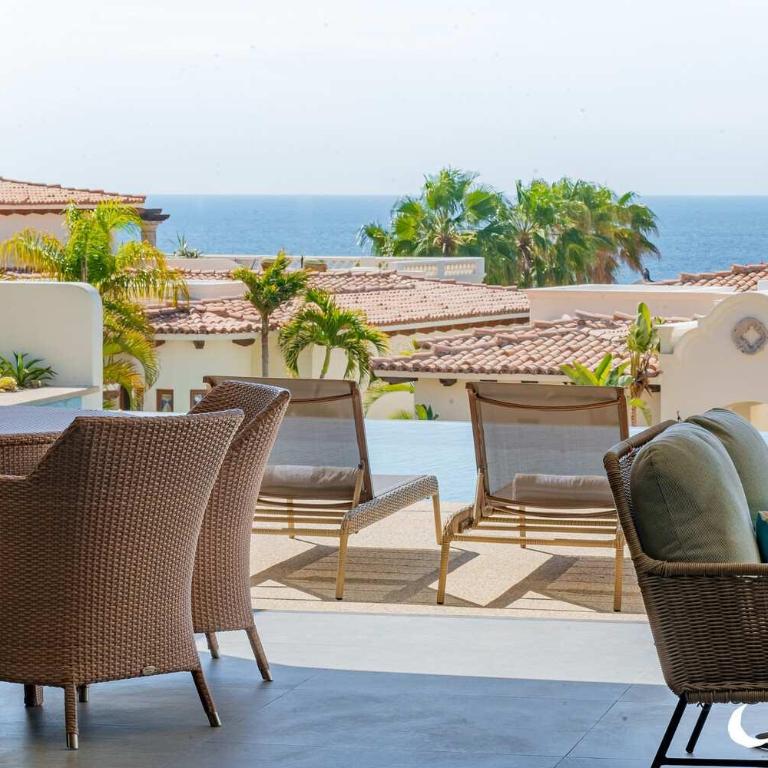 Oceanview Villa with Infinity Pool & Fire Pit - Apartment - 28