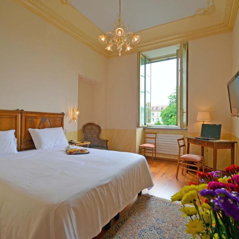 Hotel Roma e Rocca Cavour - Camera Matrimoniale Comfort - 5