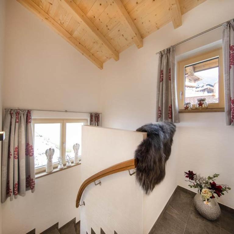 Mountain Wellness stay in Neukirchen - Chalet mit 3 Schlafzimmern - 16