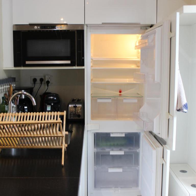 Appartement avec beaucoup de cachet central et calme - Appartement 2 Chambres - 50