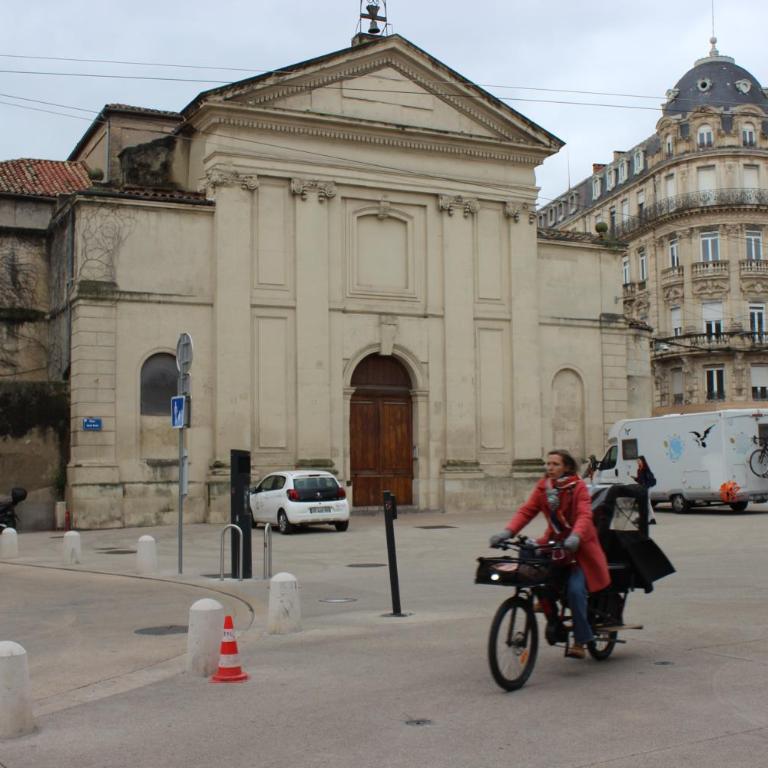 Appartement avec beaucoup de cachet central et calme - Appartement 2 Chambres - 58