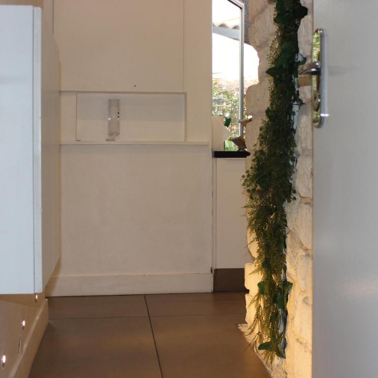 Appartement avec beaucoup de cachet central et calme - Appartement 2 Chambres - 45