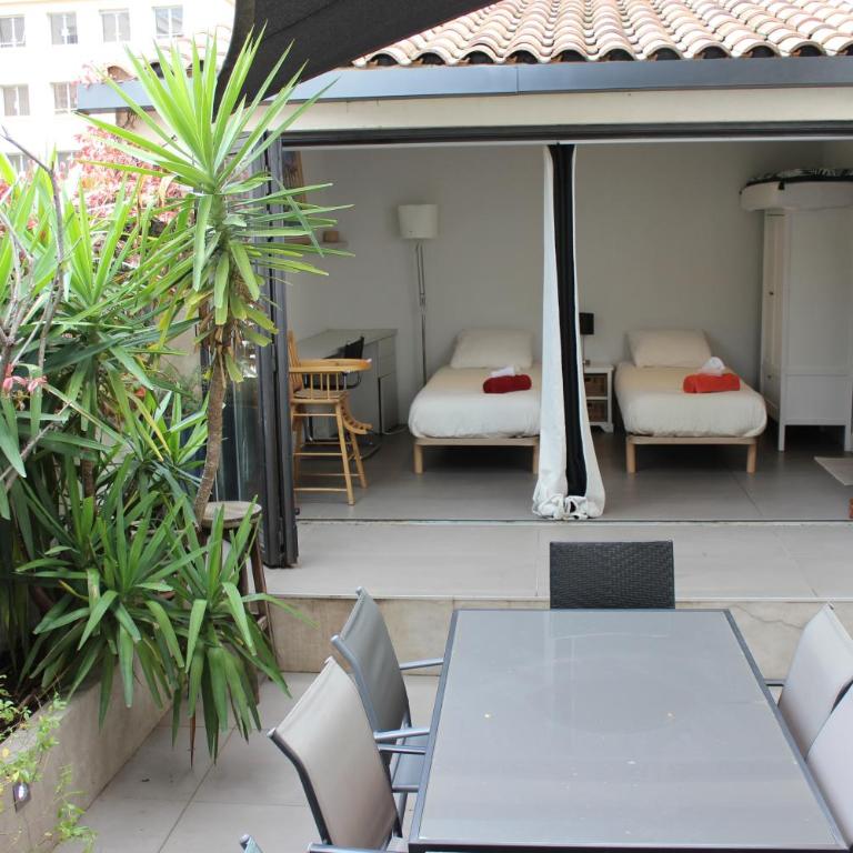 Appartement avec beaucoup de cachet central et calme - Appartement 2 Chambres - 23