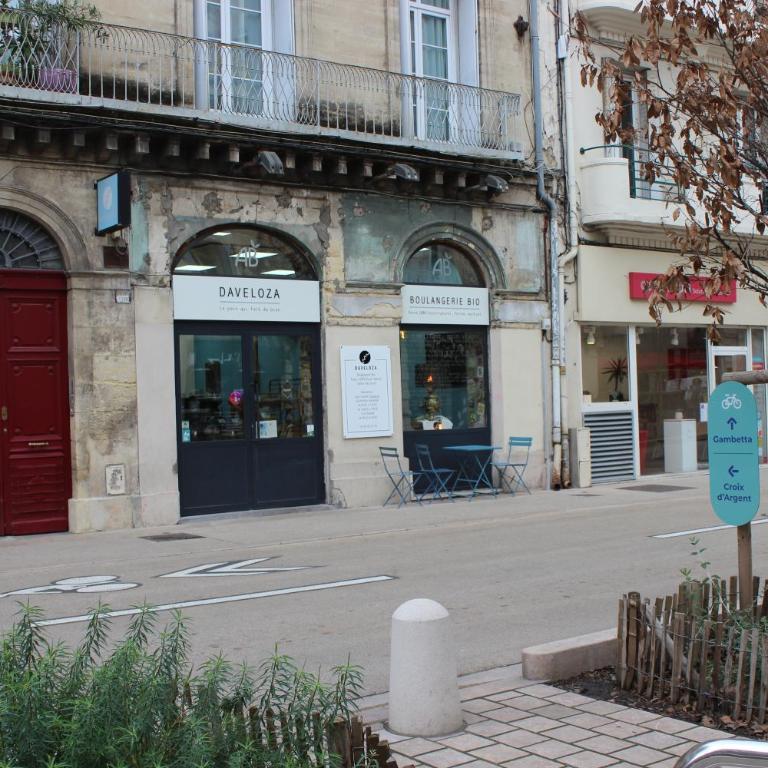Appartement avec beaucoup de cachet central et calme - Appartement 2 Chambres - 55