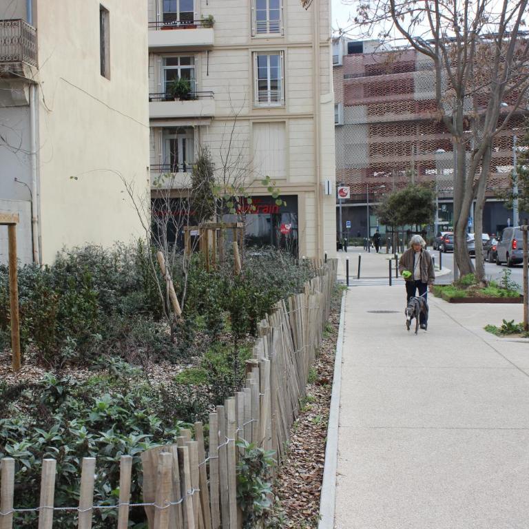 Appartement avec beaucoup de cachet central et calme - Appartement 2 Chambres - 56