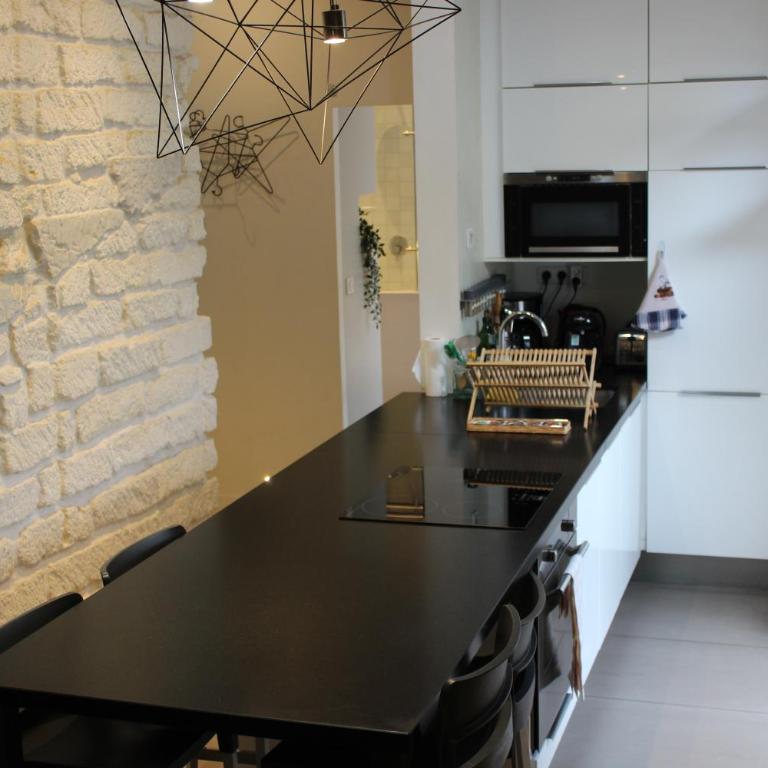 Appartement avec beaucoup de cachet central et calme - Appartement 2 Chambres - 36
