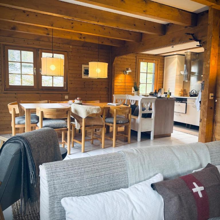 Chalet Bodeli with sauna and panoramic view glacier area - Chalet - 23