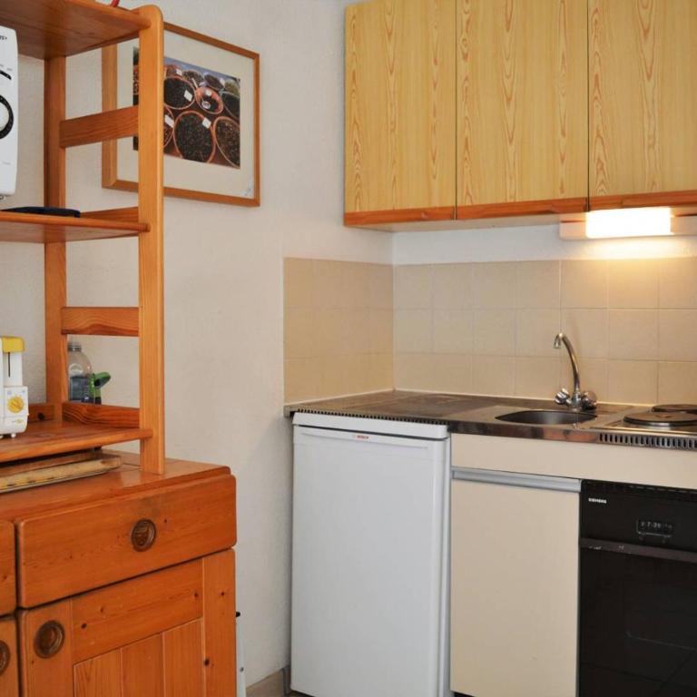 BO040-5123 Appt 2 pièces cabine 4 couchages BORMES LES MIMOSAS - One-Bedroom Apartment - 10