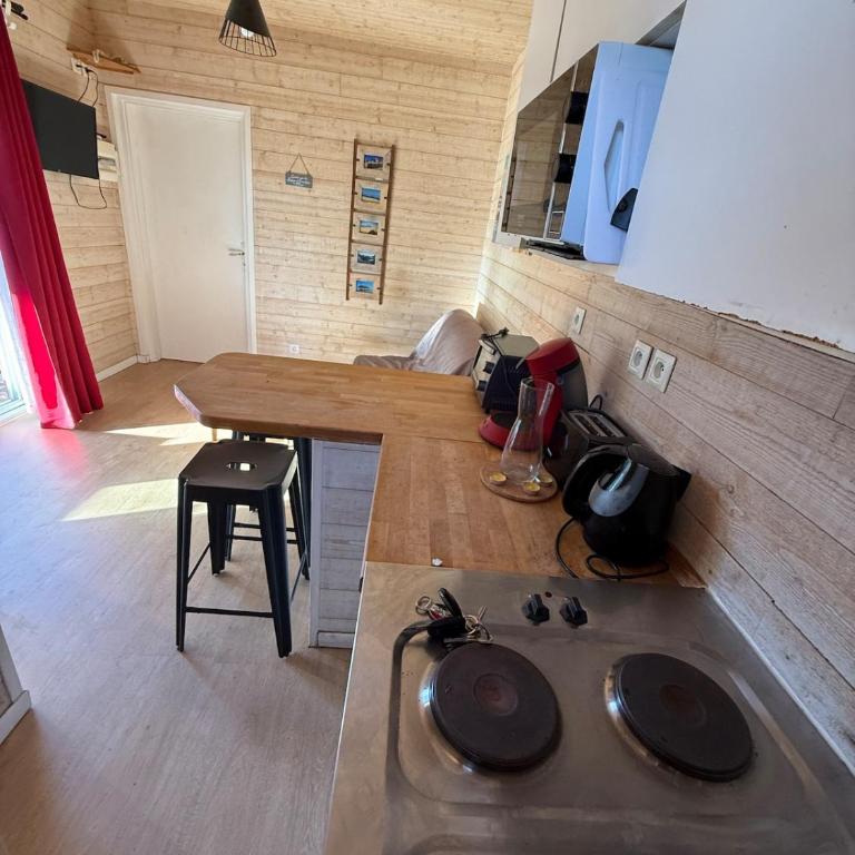 Chalet Boisé, climatisé - Piscine Village Khélus - Chalet 1 Chambre - 8
