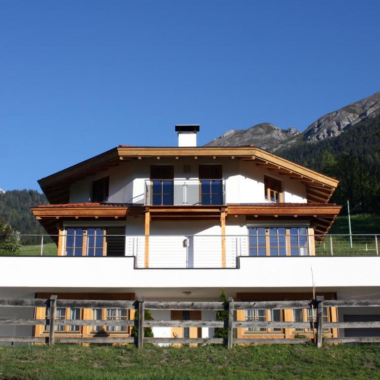 Haus Nikola - Apartment mit Blick auf die Berge - 3