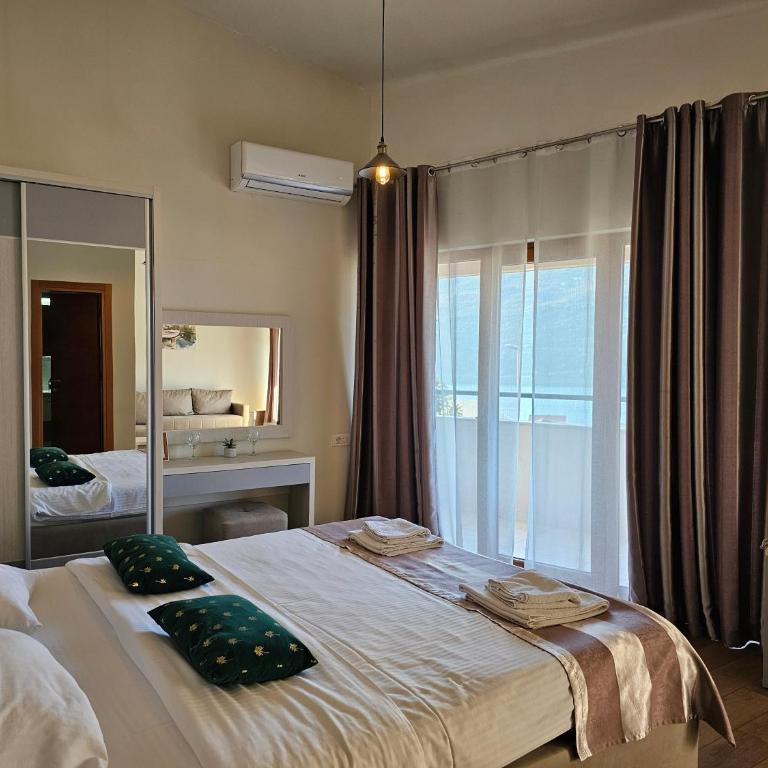 Hotel Olimpija plus - Deluxe Double Room with Sea View - 1