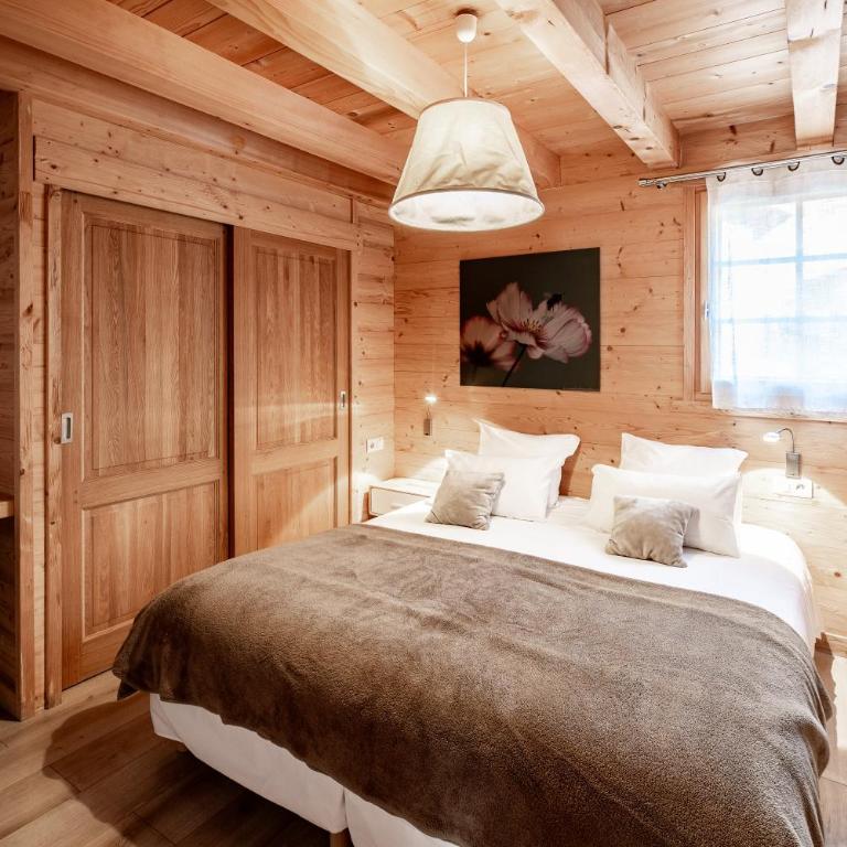 Les Couadzous Samoëns Centre, Sauna, Jacuzzi, 6 chambres, 7 salles de bains, 16 pers 250 m2 - Chalet - 14